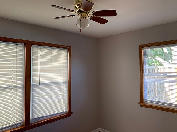 2nd image of 4323 N Sayre Ave