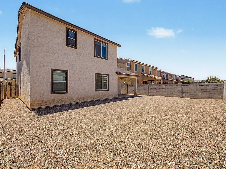 10984 W Pierce St — Photo 37