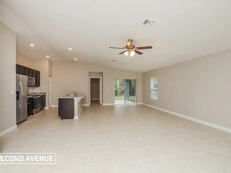 486 Dadeville St SE — Photo 5