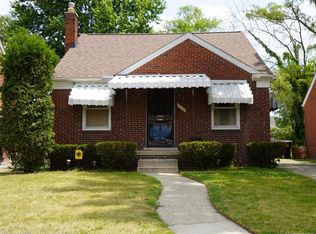 19458 Santa Rosa Dr, Detroit, MI 48221