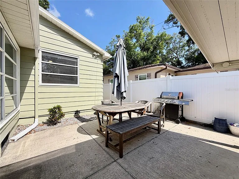 4628 Dr Martin Luther King Jr St N — Photo 35