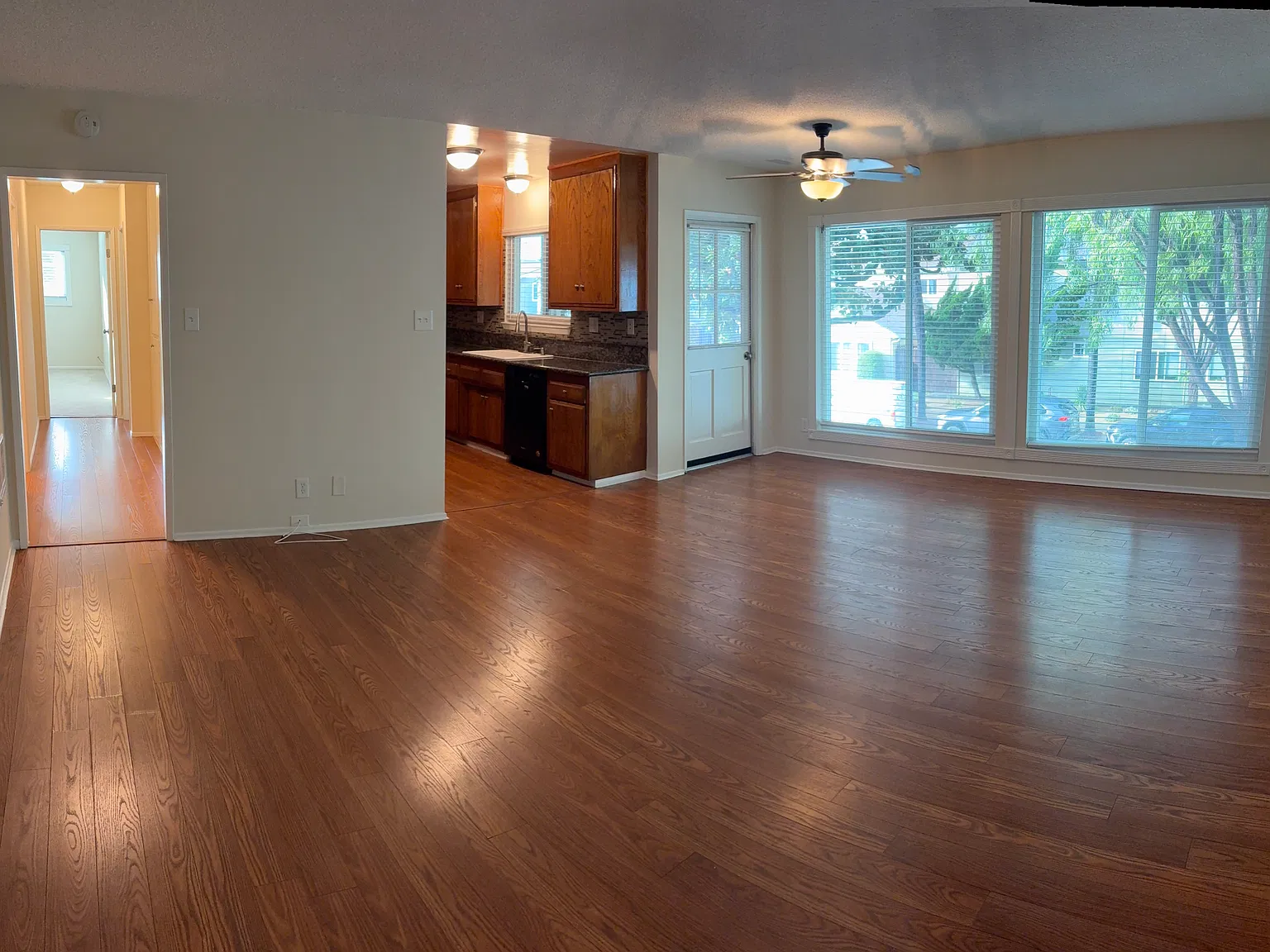 2420 E 5th St — Photo 1