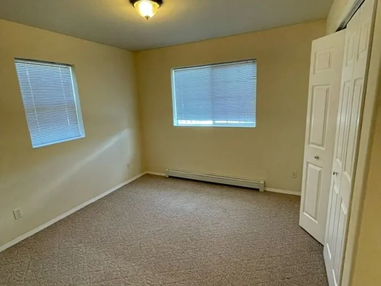 1308 W Babcock St #D — Photo 23