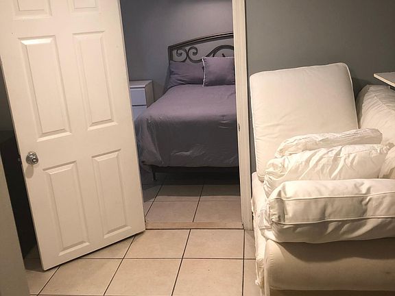 3rd image of 62 Sackett St