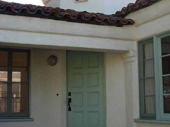 3rd image of 2431 Washington Ave