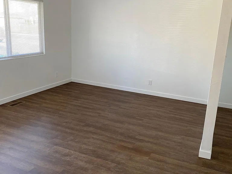 3255 Neil Rd #B — Photo 3