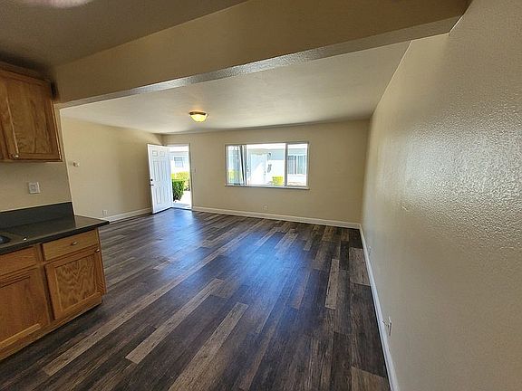 Living Room - Dining