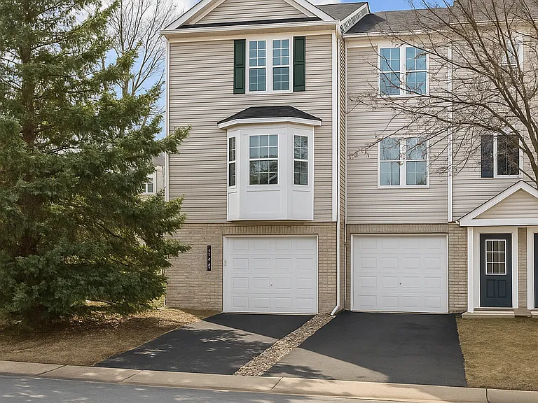 15533 Flight Way — Photo 15