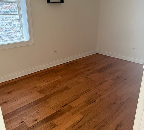 3rd image of 1338 S Springfield Ave #2F