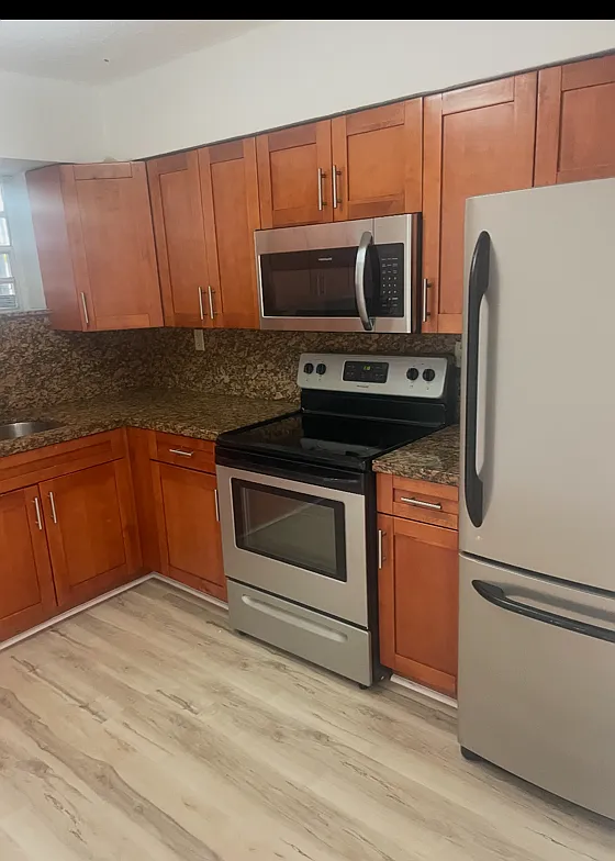 Building Photo - 1800 SW 25th St #2109