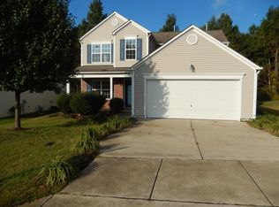 1009 Lockberry Ct, Clayton, NC 27520