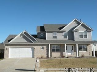 1436 Martin Dr, Troy, IL 62294