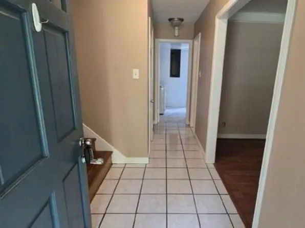 (undisclosed Address), North Chesterfield, VA 23236