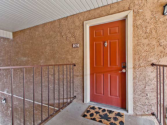 3rd image of 5207 Indian River Dr Unit 242
