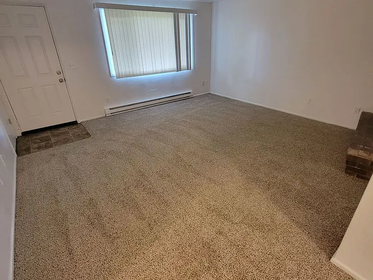 3879 Iberis St NE — Photo 5