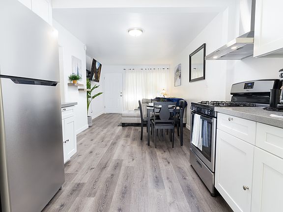 2nd image of 3126 Canon St #1
