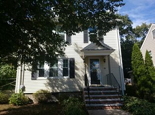 89 Billings St, West Roxbury, MA 02132