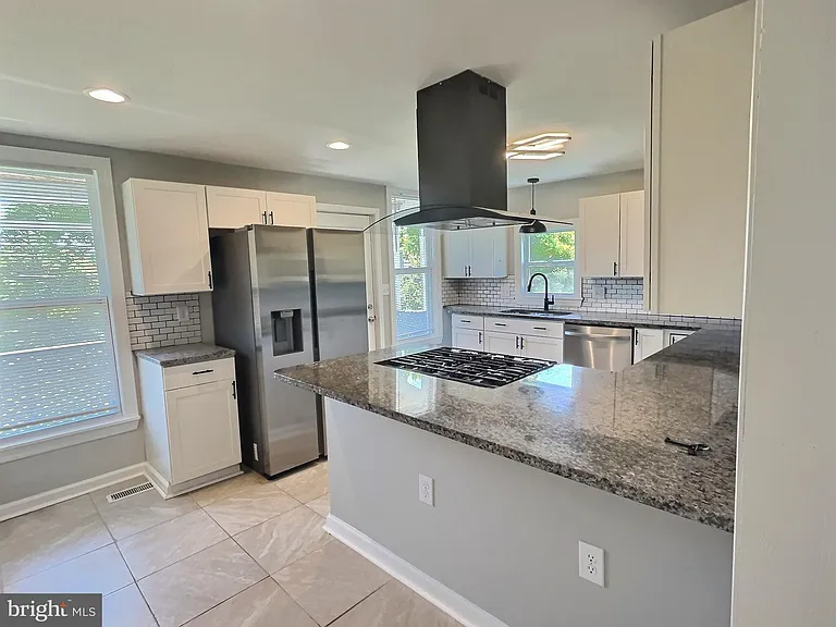 322 N Cannon Ave — Photo 5