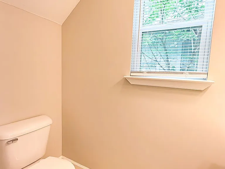 2106 Duncan Ave #102 — Photo 18