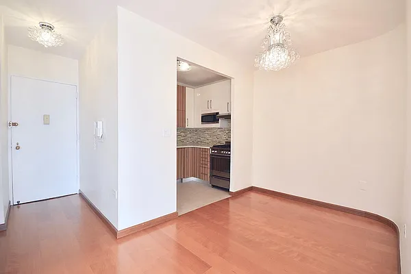Rented by Maz Group NY | media 11