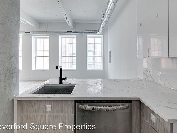 5th image of 1229-33 Belmont Ave #3-7