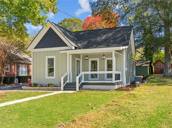 515 Woodlawn Ave, Calhoun, GA 30701