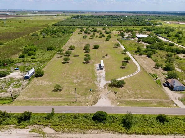 8011 Mile 19 N, Edcouch, TX 78538