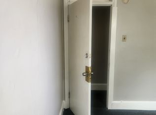 2600 W 4th St FLOOR 2, Chester, PA 19013
