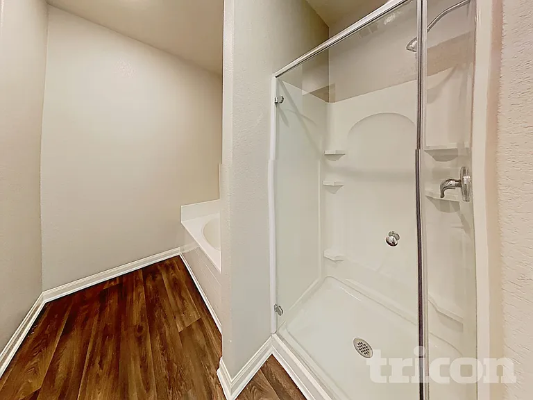 524 Yearwood Ln — Photo 10