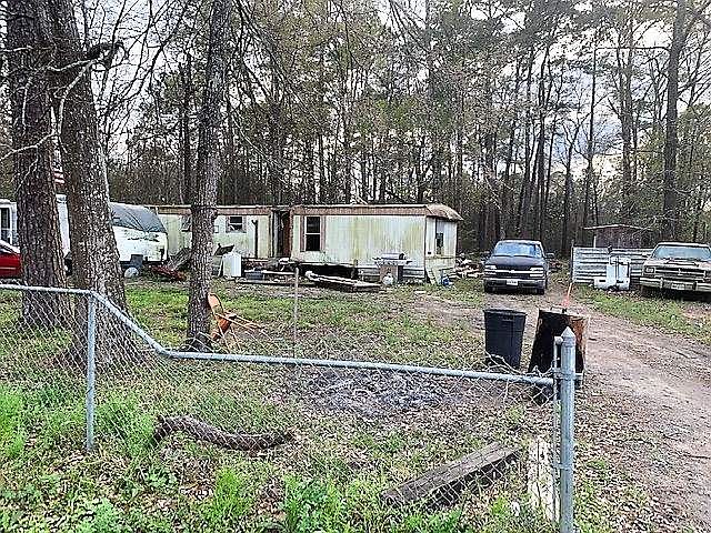 2nd image of 1165 Pine St