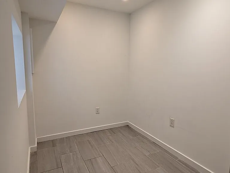 2232 N Mascher St — Photo 25