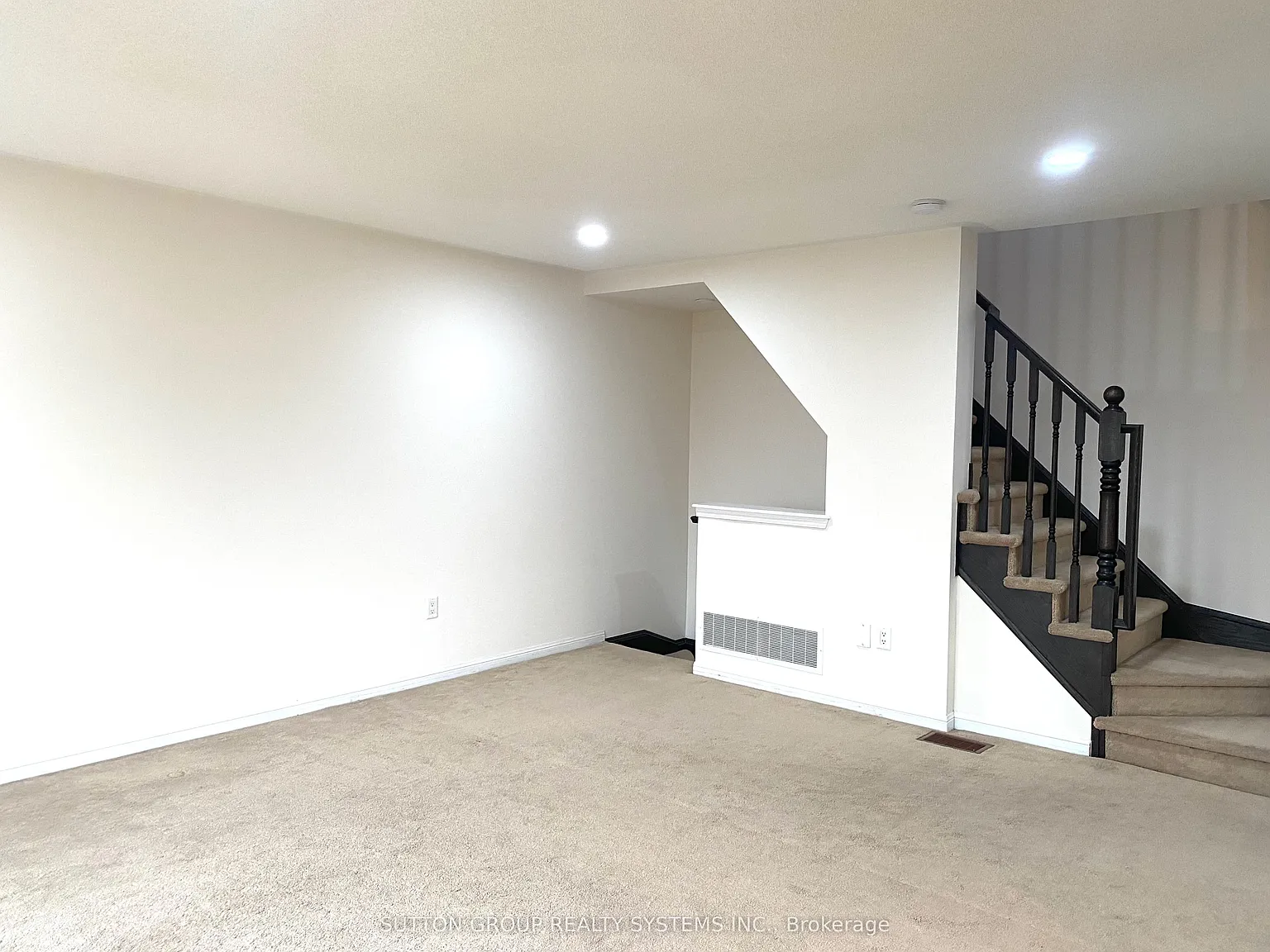 3 bed, $3,000 — Photo 3