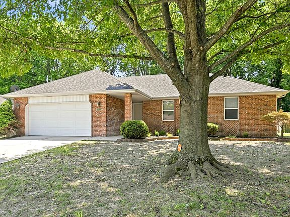 3rd image of 3618 W Vincent Drive