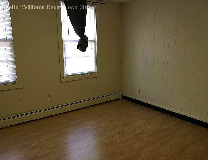 2nd image of 308 Benefit St #2