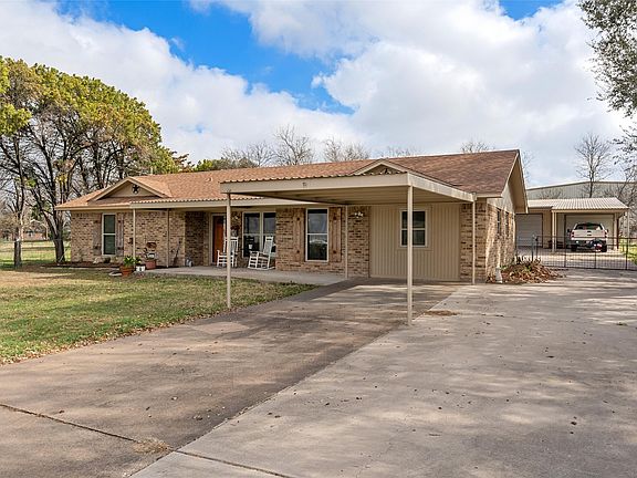 2nd image of 1038 S Old Robinson Rd