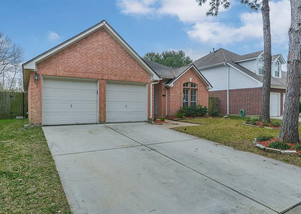 1st image of 1802 Emerald Lake Ct