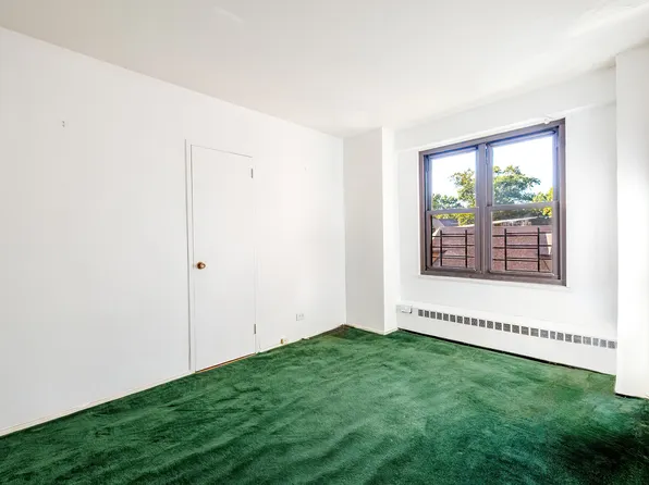 3850 Sedgewick Avenue image 12 of 23