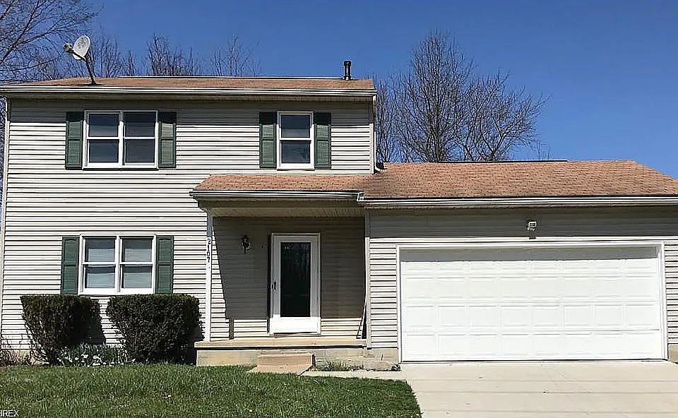 1st image of 2107 Cambridge St