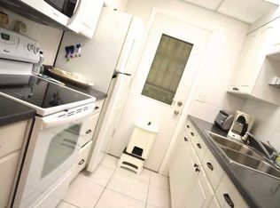 17001 NE 13th Ave APT 101, North Miami Beach, FL 33162