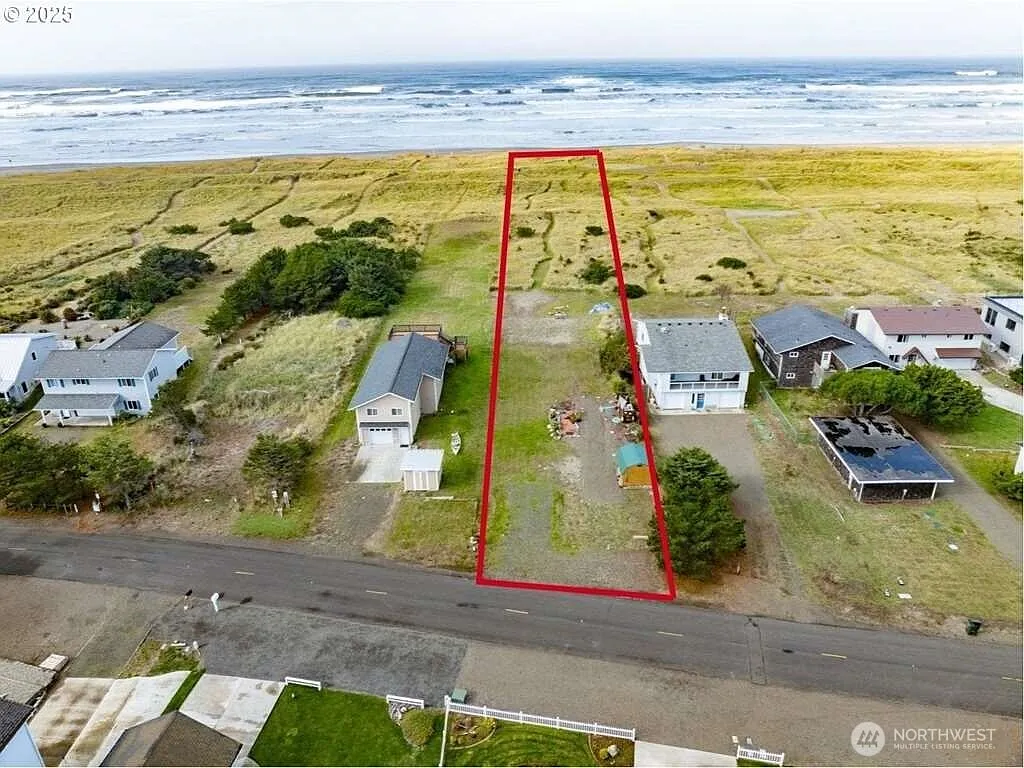 34213 G Street photo 1