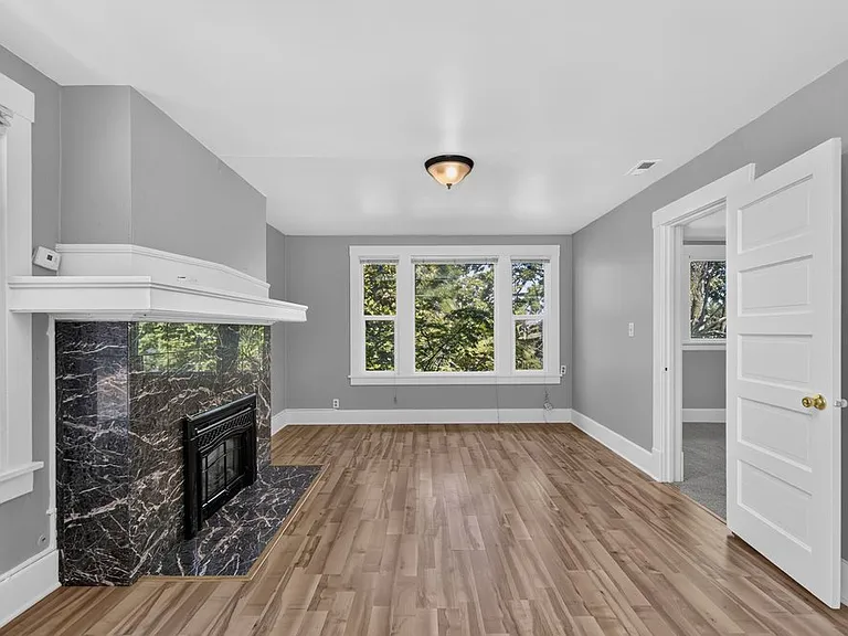 820 S J St #B — Photo 10