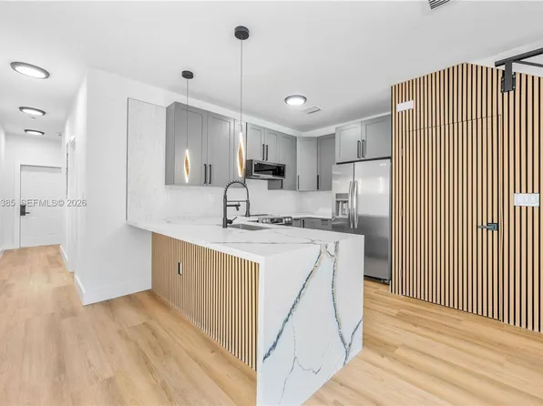 2121 NW 45th St #2123, Miami, FL 33142