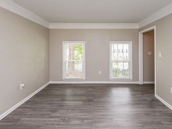 5th image of 5015 Rivergreen Ln