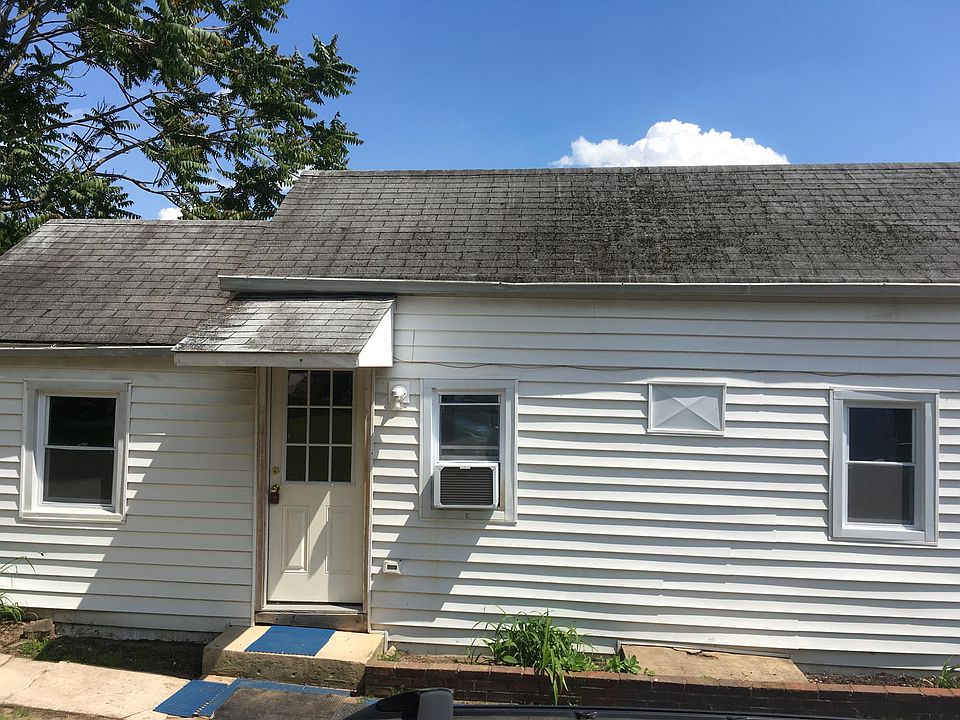 2nd image of 10 McGuirk Dr
