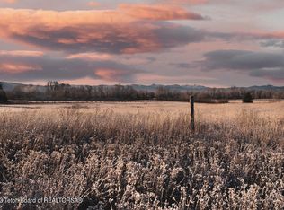 934 Dusty Trl, Driggs, ID 83422