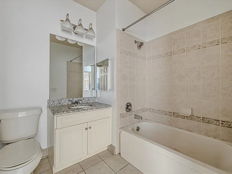 7400 River Rd #217 — Photo 10
