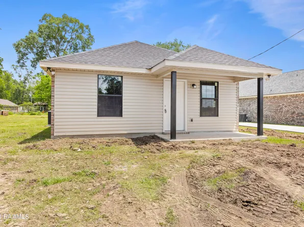 1408 Pujo Ave, Opelousas, LA 70570