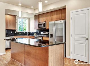 216 Cook Inlet Loop, Anchorage, AK 99501