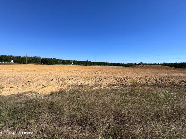 1200 Patriotic Cir, Brandon, MS 39047