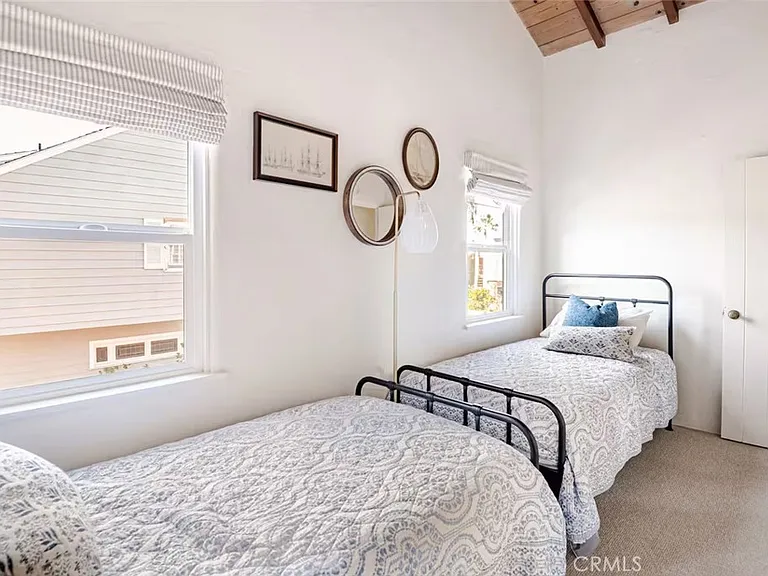 135 Turquoise Ave — Photo 13